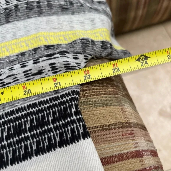 BCBGMaxAzria Black and White Pencil Mini Skirt - Picture 4 of 6